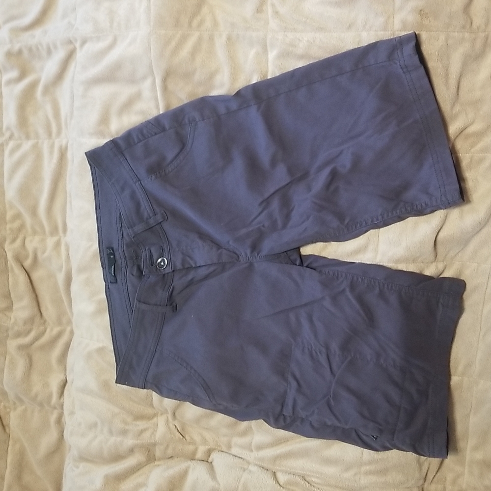 Prana Halle shorts grey Womens size 8